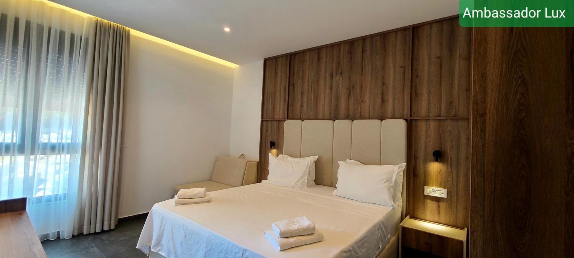 Ambassador & Ambassador Lux Apartments Ulcinj Værelse billede