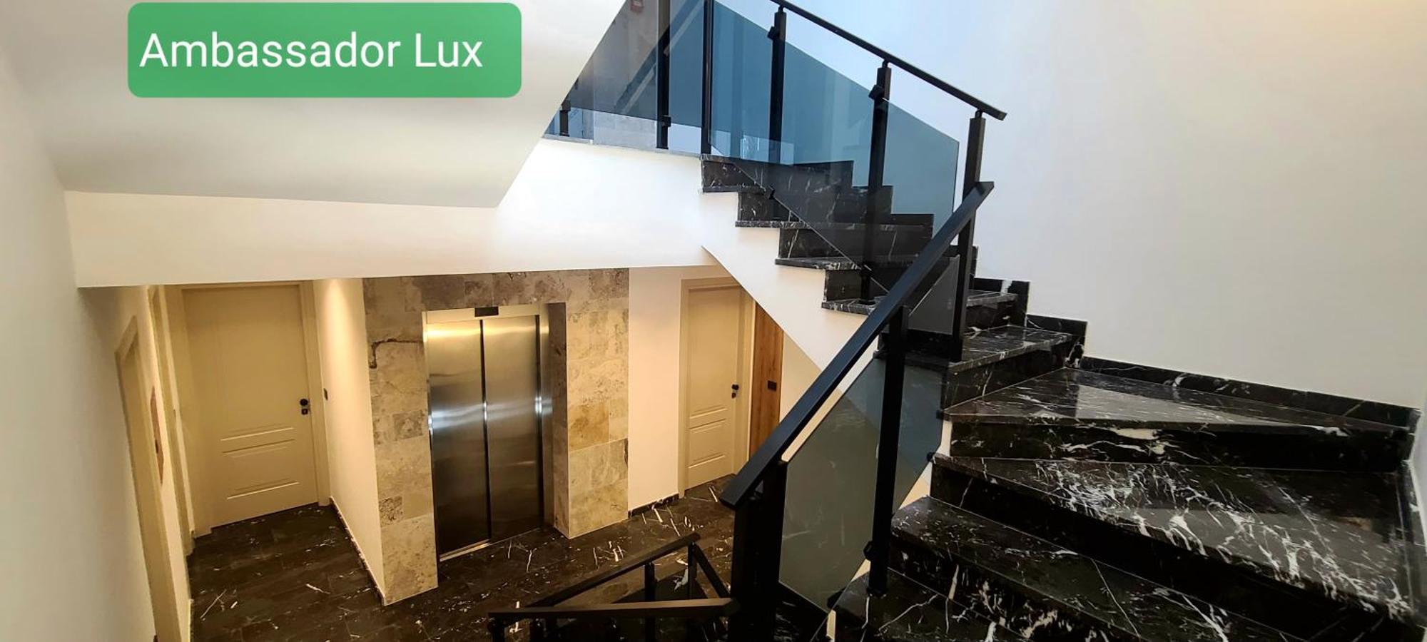 Ambassador & Ambassador Lux Apartments Ulcinj Eksteriør billede