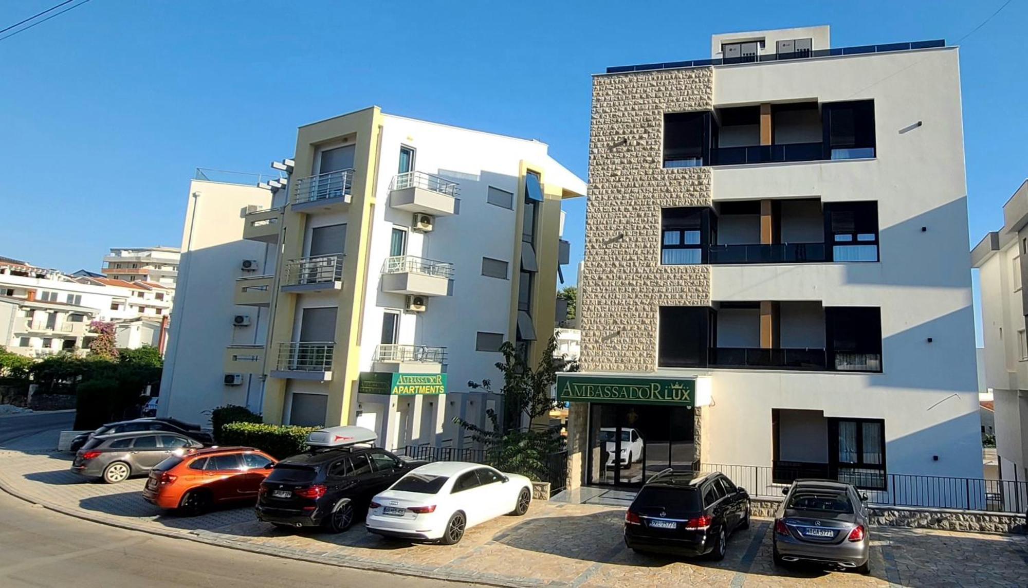 Ambassador & Ambassador Lux Apartments Ulcinj Eksteriør billede