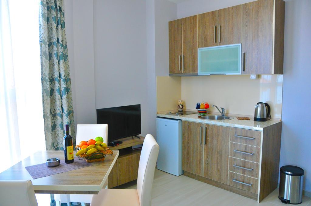 Ambassador & Ambassador Lux Apartments Ulcinj Eksteriør billede
