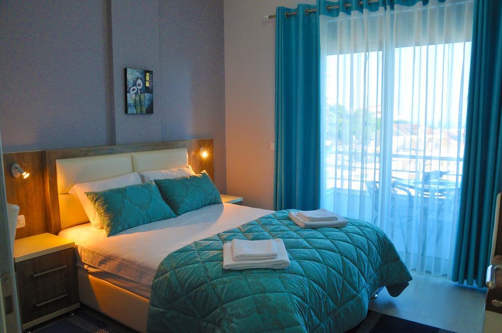 Ambassador & Ambassador Lux Apartments Ulcinj Eksteriør billede
