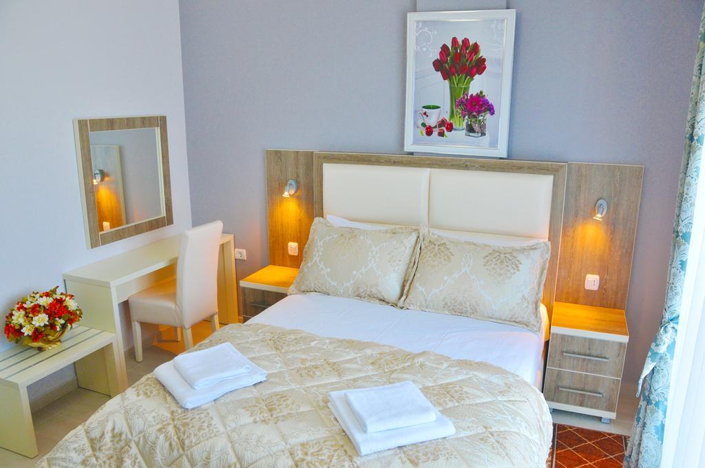 Ambassador & Ambassador Lux Apartments Ulcinj Eksteriør billede