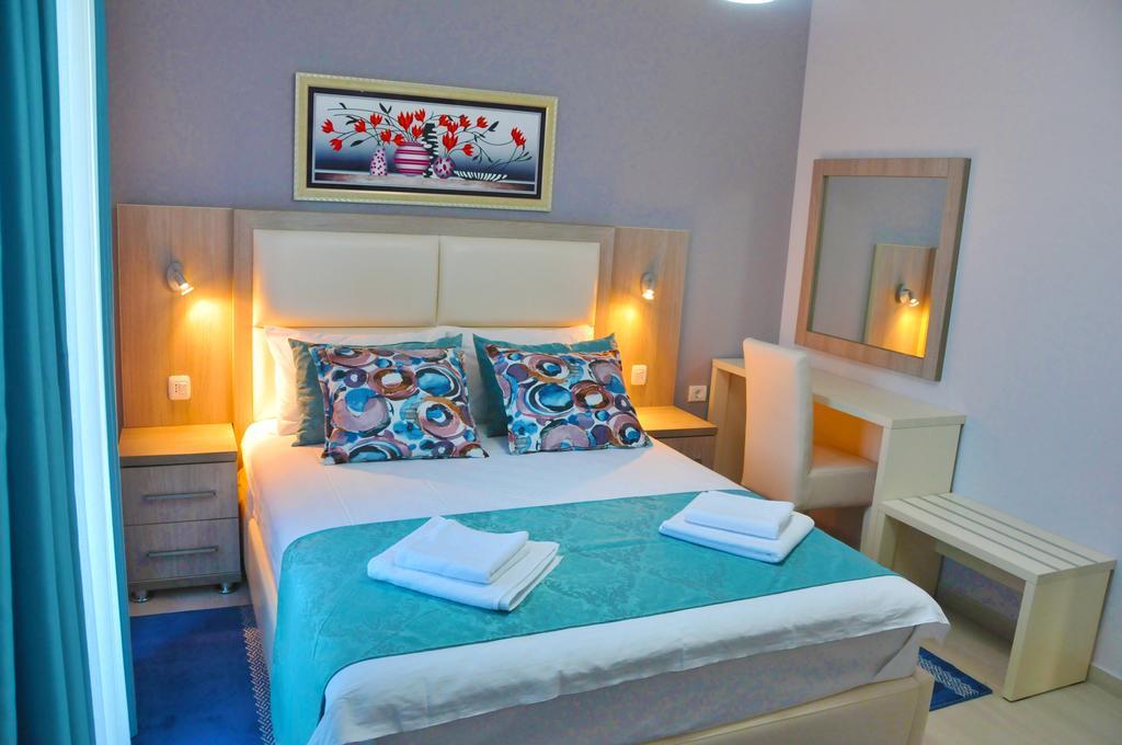 Ambassador & Ambassador Lux Apartments Ulcinj Eksteriør billede